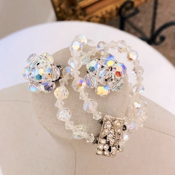 Vintage Art Deco Aurora Borealis Rhinestone Jewelry - Picture 1 of 10